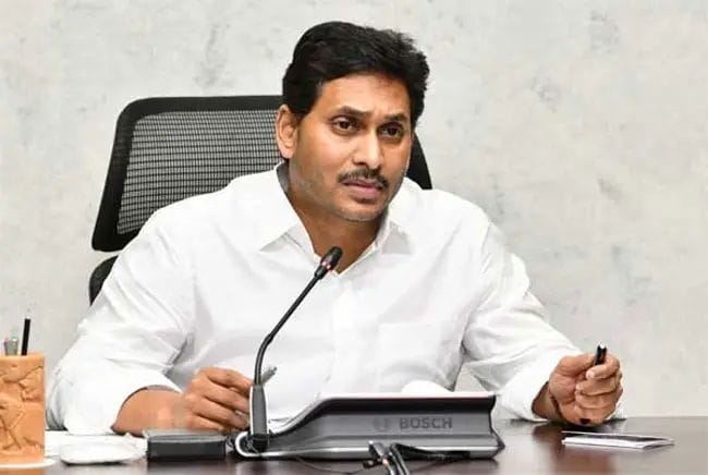 అభ్యర్థుల జాబితా ఖరారుపై సీఎం జగన్‌ కసరత్తు