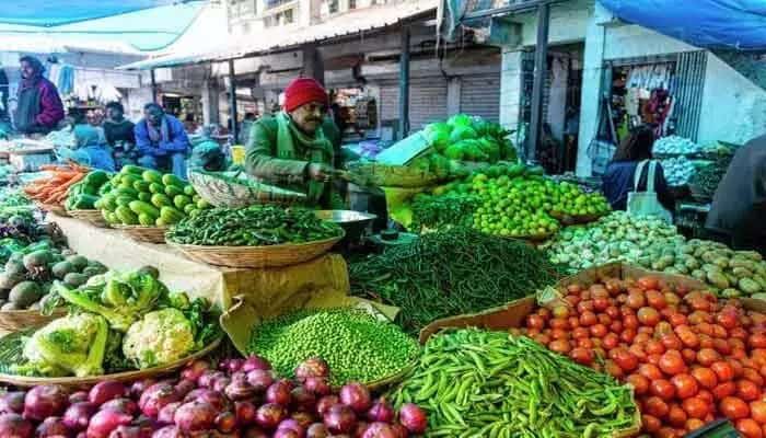 సామాన్యులకు గుండెపోటు తెప్పిస్తున్న కూరగాయల ధరలు