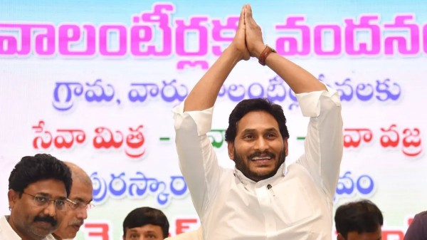 జనవరి 1 నుంచి అమల్లోకి వచ్చేలా ఈ పెంపు ఉంటుందని ప్రభుత్వం ఇవాళ వెల్లడించింది