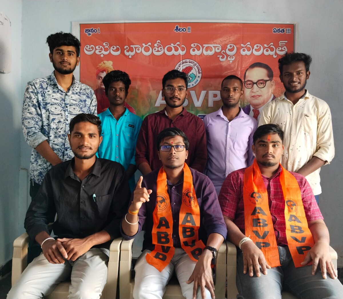 విద్యార్థుల కోసం ప్రత్యేక బస్సులు నడపాలి – ABVP స్టేట్ వర్కింగ్ కమిటీ మెంబర్ వివేక్ వర్ధన్