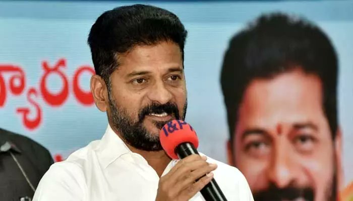 హైదరాబాద్ మెట్రో విస్తరణపై ముఖ్యమంత్రి రేవంత్ రెడ్డి కీలక ప్రకటన చేశారు