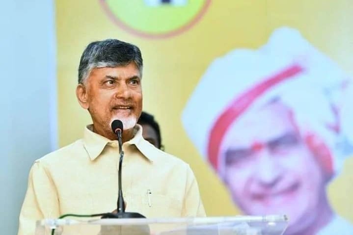 వైఎస్ షర్మిల కాంగ్రెస్ పార్టీలో చేరుతుండటంపై చంద్రబాబు ఆసక్తికర వ్యాఖ్యలు