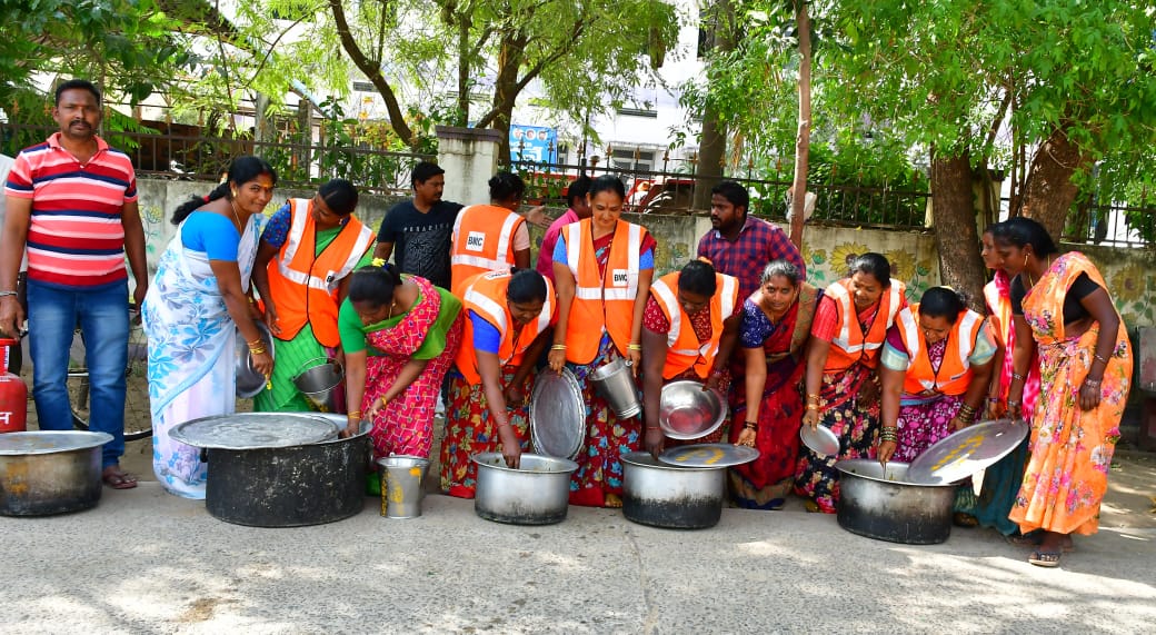 బాపట్ల మున్సిపల్ వర్కర్స్ యూనియన్ ధర్నా..మూడవరోజు