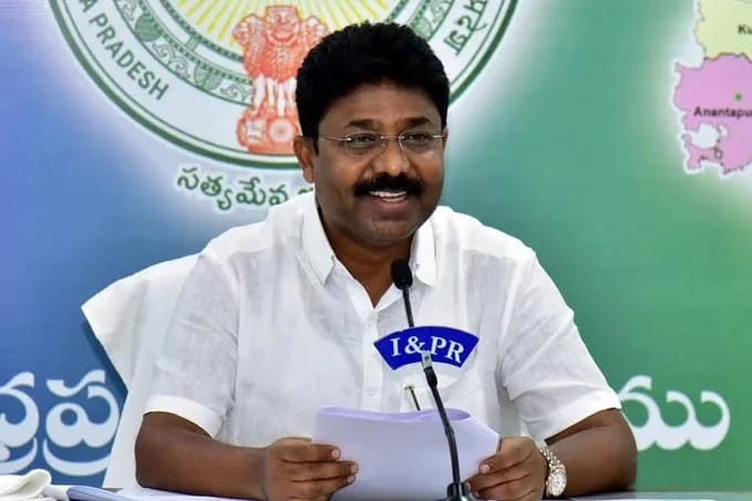 మంత్రి ఆదిమూలపు సురేశ్ ఎస్సీ కాదంటూ ఫిర్యాదు