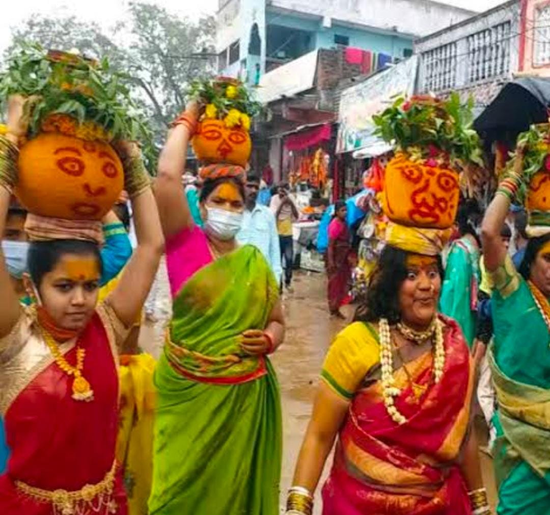 ఘనంగా ఐనవోలు మల్లికార్జున స్వామి ఉత్సవాలు