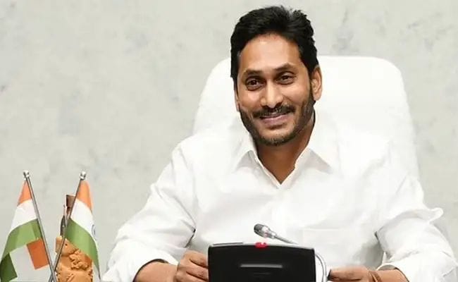 ఏపీకి రిలయన్స్, బిర్లా భారీ పెట్టుబడులు