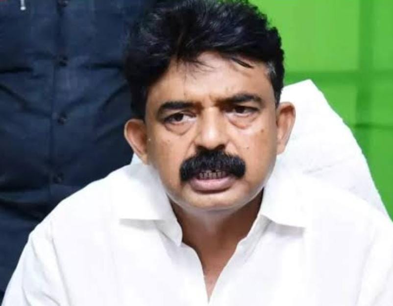 వైసీపీ ఎమ్మెల్యే పేర్ని నాని పై కేసు నమోదు