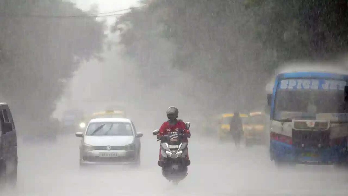 వాయుగుండంగా అల్పపీడనం