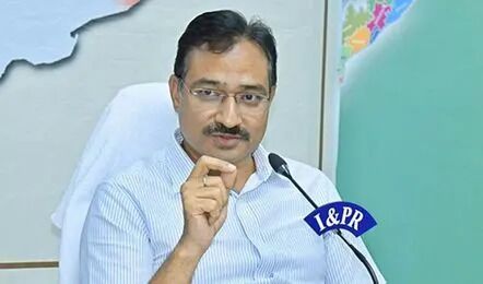 AP CEO refuted Sajjala’s comments : సజ్జల వ్యాఖ్యలను తిప్పికొట్టిన ఏపీ సీఈఓ ఎంకే మీనా