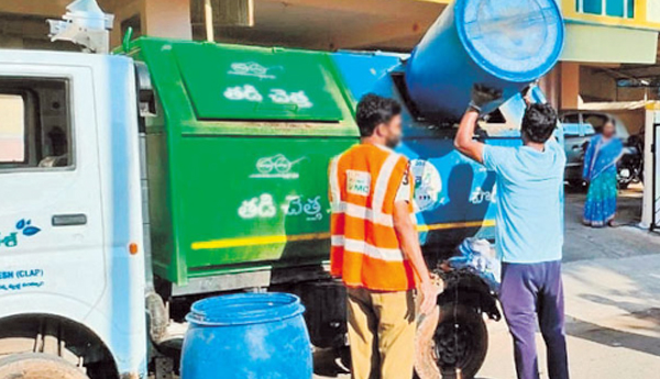 Not to Collect Garbage : రాష్ట్రంలో చెత్త పన్ను వసూలు చేయవద్దని ఆదేశాలు