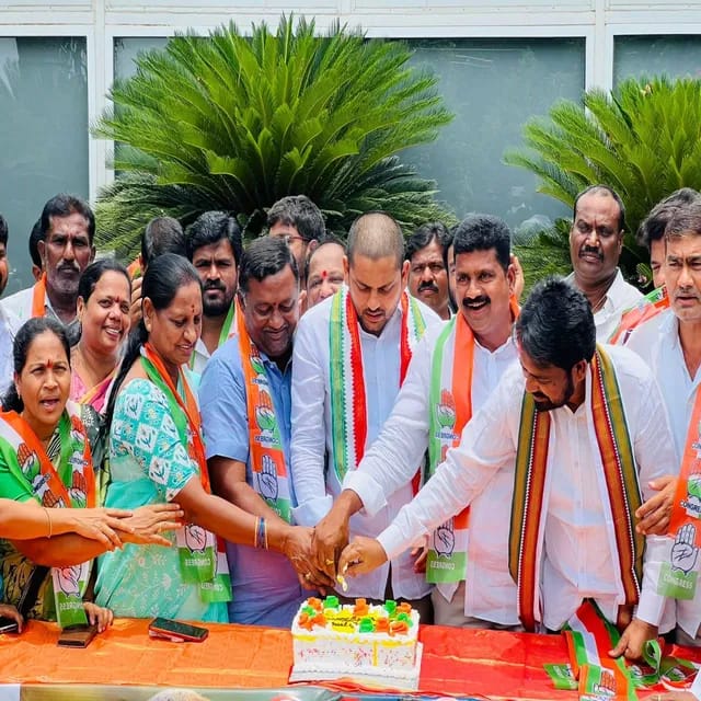 Rahul Gandhi : ఘనంగా కాంగ్రెస్ పార్టీ అధినేత రాహుల్ గాంధీ జన్మదిన వేడుకలు