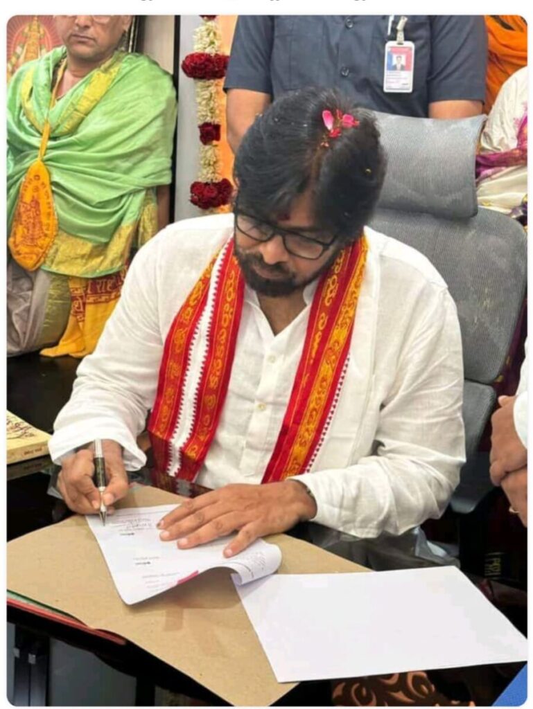 Pawan took charge as Deputy CM