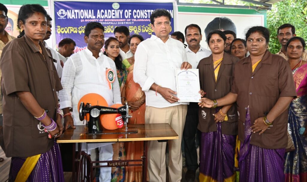 Duddula Sridhar Babu, State Minister of IT Industries, distributed certificates to women