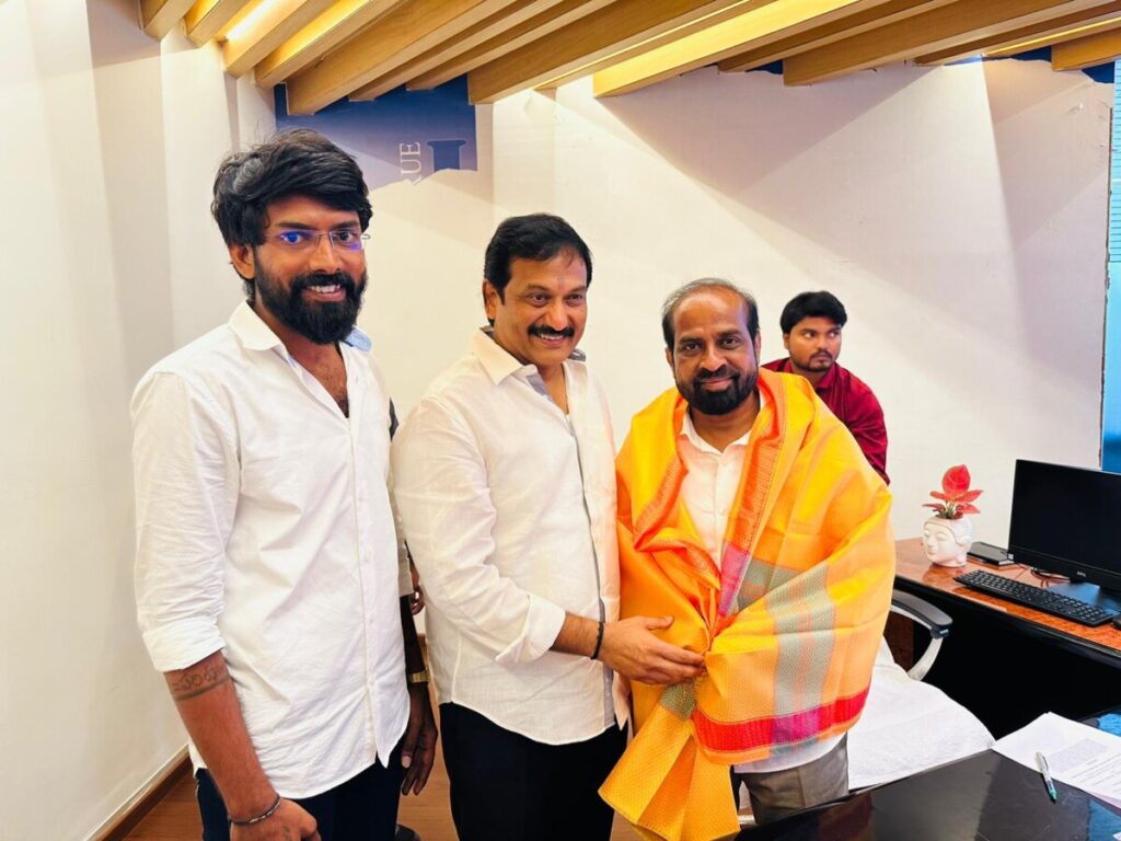 Teja, a fan of Paritala, met Minister Satyakumar in Vijayawada