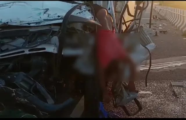 Road Accident : ఘోర రోడ్డు ప్రమాదం