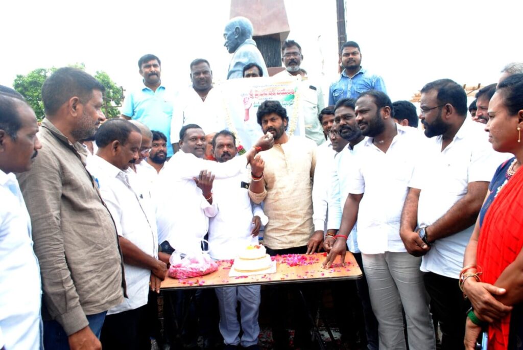 YS Rajasekhar Reddy 75th birth anniversary celebrations under Godavarikhani Congress