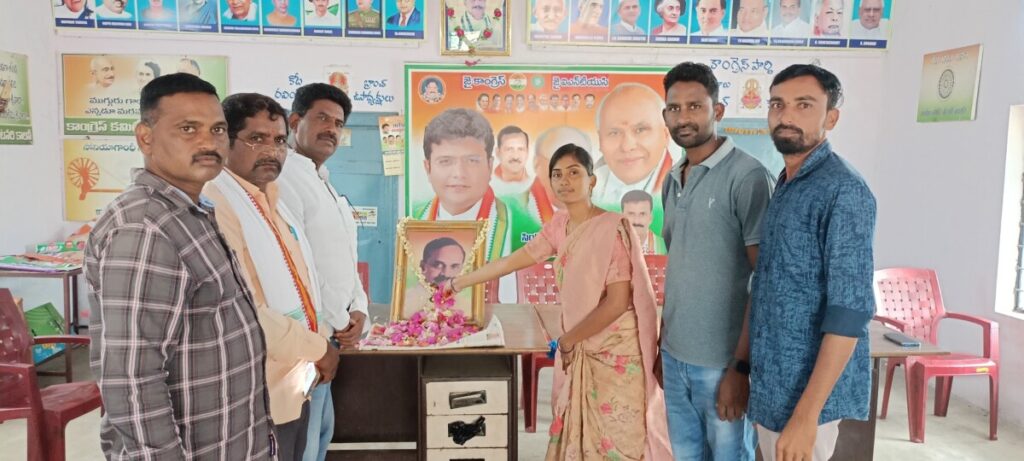 Lavanya grandly organized the 75th birthday celebrations of late leader and former Chief Minister Dr. YS Rajasekhar Reddy