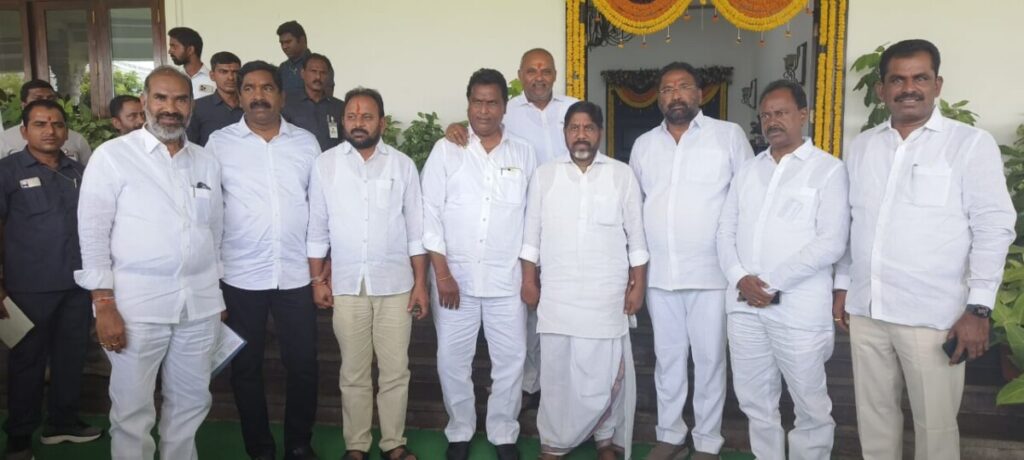 At Praja Bhavan, Hyderabad