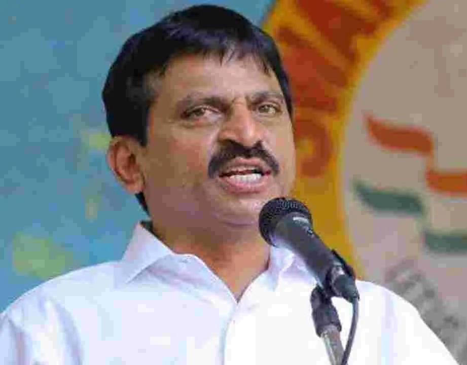 Minister Ponguleti Srinivas Reddy : కేసీఆర్ సర్కార్‌లో ఆర్థిక విధ్వంసం