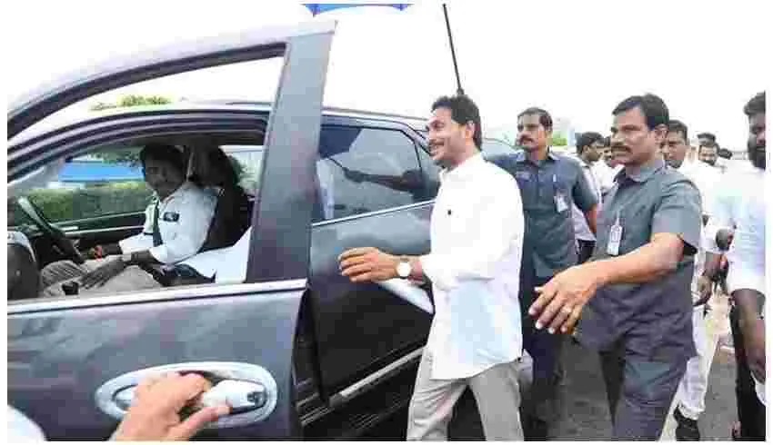 YS Jagan : మాజీ సీఎం వైఎస్ జగన్ భద్రతపై నిర్లక్ష్యం