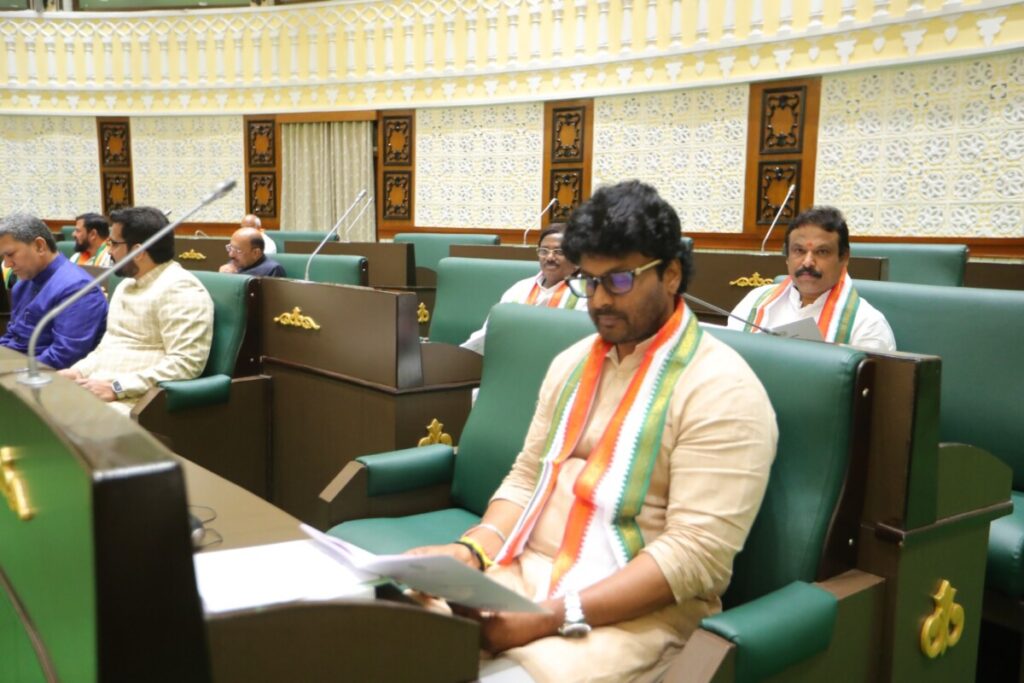 Deputy CM Batti Vikramarka introduced the annual budget of Telangana state in the assembly