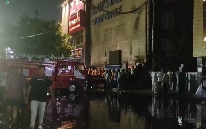 Delhi : ఢిల్లీలో ఓల్డ్‌ రాజేంద్రనగర్‌లో విషాదం