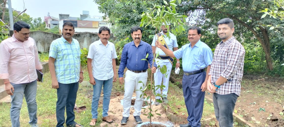 జాతీయ రహదారి భూసేకరణ పూర్తి పై ప్రత్యేక శ్రద్ధ వహించాలి అదనపు కలెక్టర్ జి.వి.శ్యామ్ ప్రసాద్ లాల్