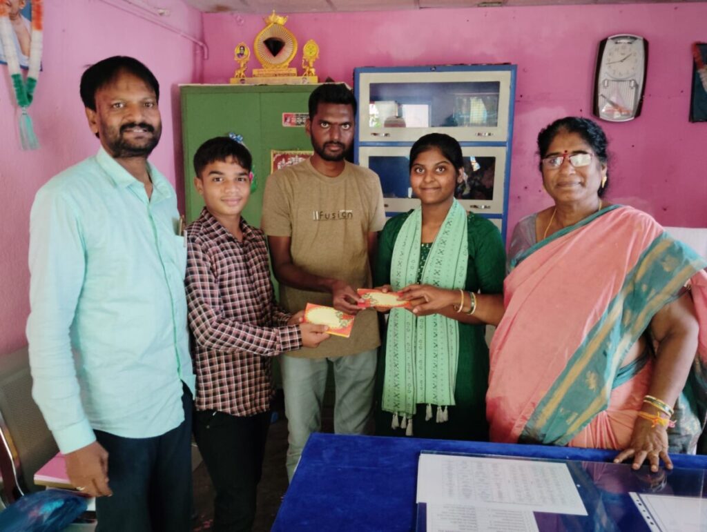 Earlier Ramagundam MLA Raj Thakur Makkan Singh shook hands with students on the occasion