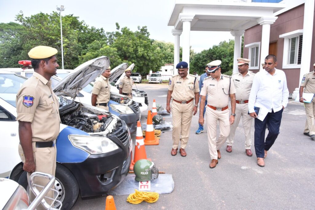 CP inspected the police vehicles