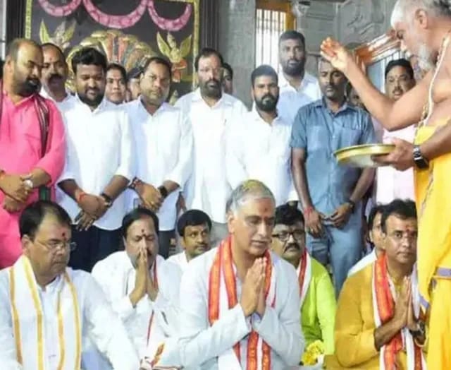 Harish Rao : హరీశ్‌రావుపై యాదగిరిగుట్ట ఈఓ ఫిర్యాదు