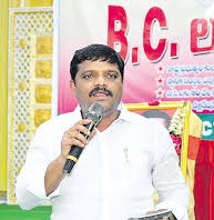 Tinmar Malanna : బీసీలకు 42% రిజర్వేషన్లు రాకపోతే భూకుంభకోణం : తీన్మార్ మలన్న