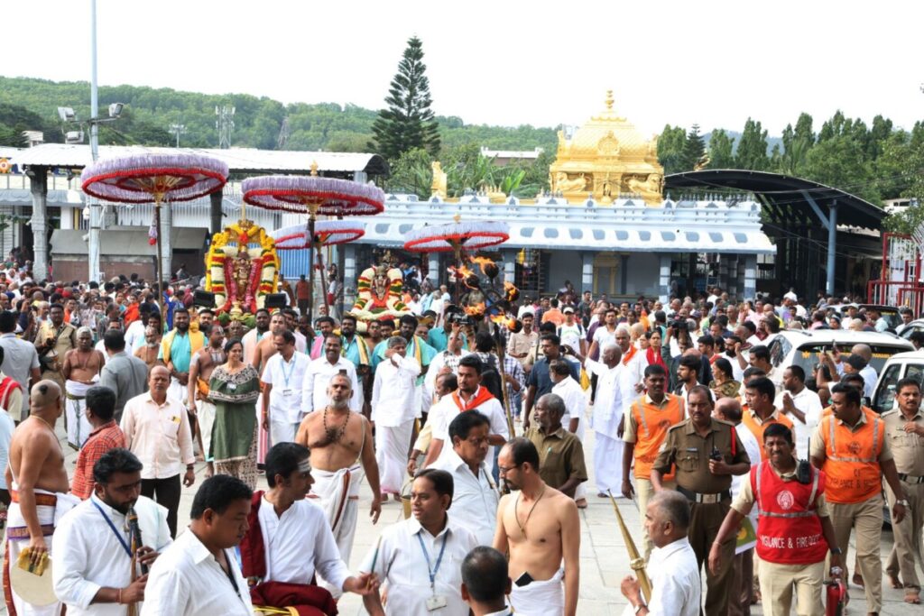 Grand Utlotsavam in Tiruchanur