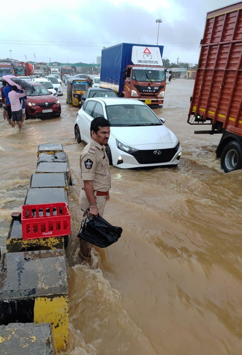 Salute to SI : సెల్యూట్ మంగళగిరి రూరల్ ఎస్ఐ వెంకట్