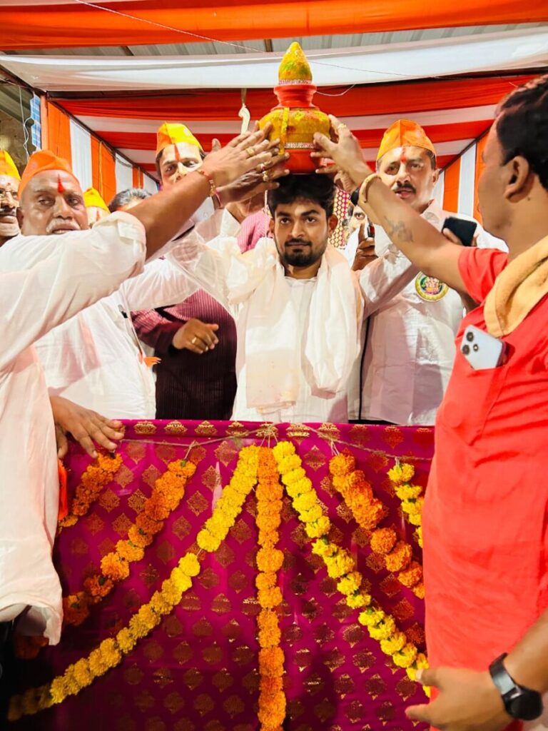 MA Aziz's son Salman who got the laddu for 23 thousand in the auction at Vinayakan