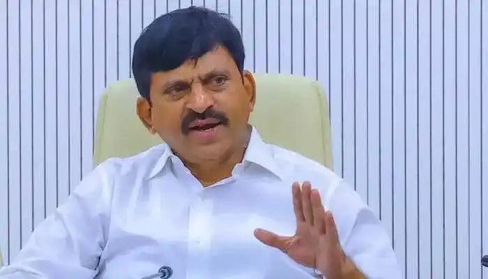 Minister Ponguleti : అవసరమైతే హెలికాప్టర్లు వినియోగించండి.. అధికారులకు మంత్రి పొంగులేటి కీలక ఆదేశాలు