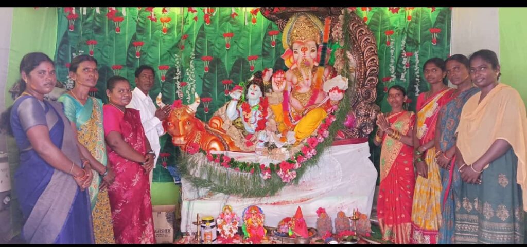 On the occasion of the 3rd anniversary of Bojja Ganapati under the patronage of Mudiraj of Katna Pelli