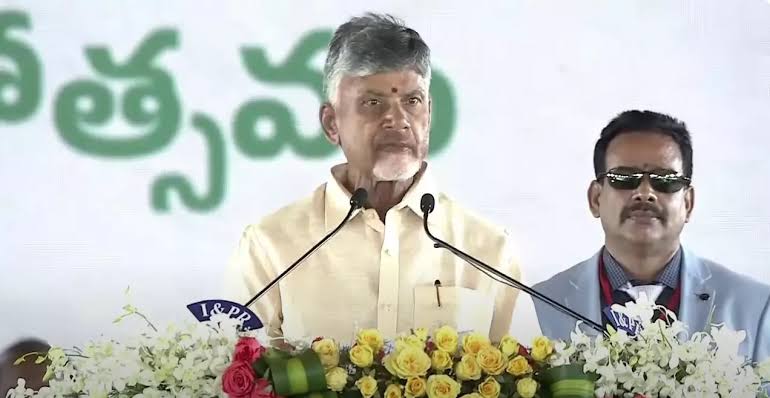 CM Chandrababu : సీఎం చంద్రబాబు ఈ నెల 16న గుజరాత్‌ పర్యటన