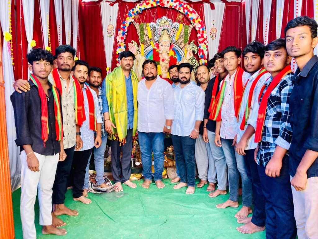 Councilor Narsa Reddy Srinivas Reddy participated in Vinayaka pujas and food donation programs