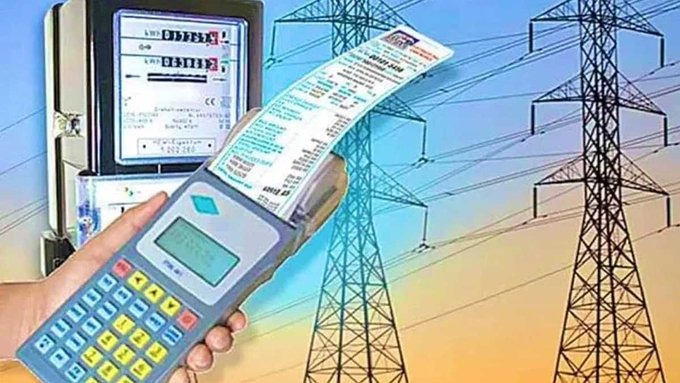 Consumers in Telangana : తెలంగాణలో వినియోగదారులకు షాక్.. పెరగనున్న కరెంట్ ఛార్జీలు