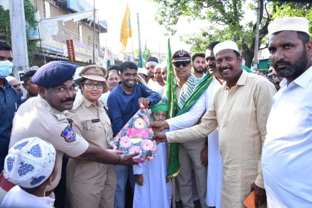 CP inspected the Bandobast arrangements during the Milad Un Nabi rally