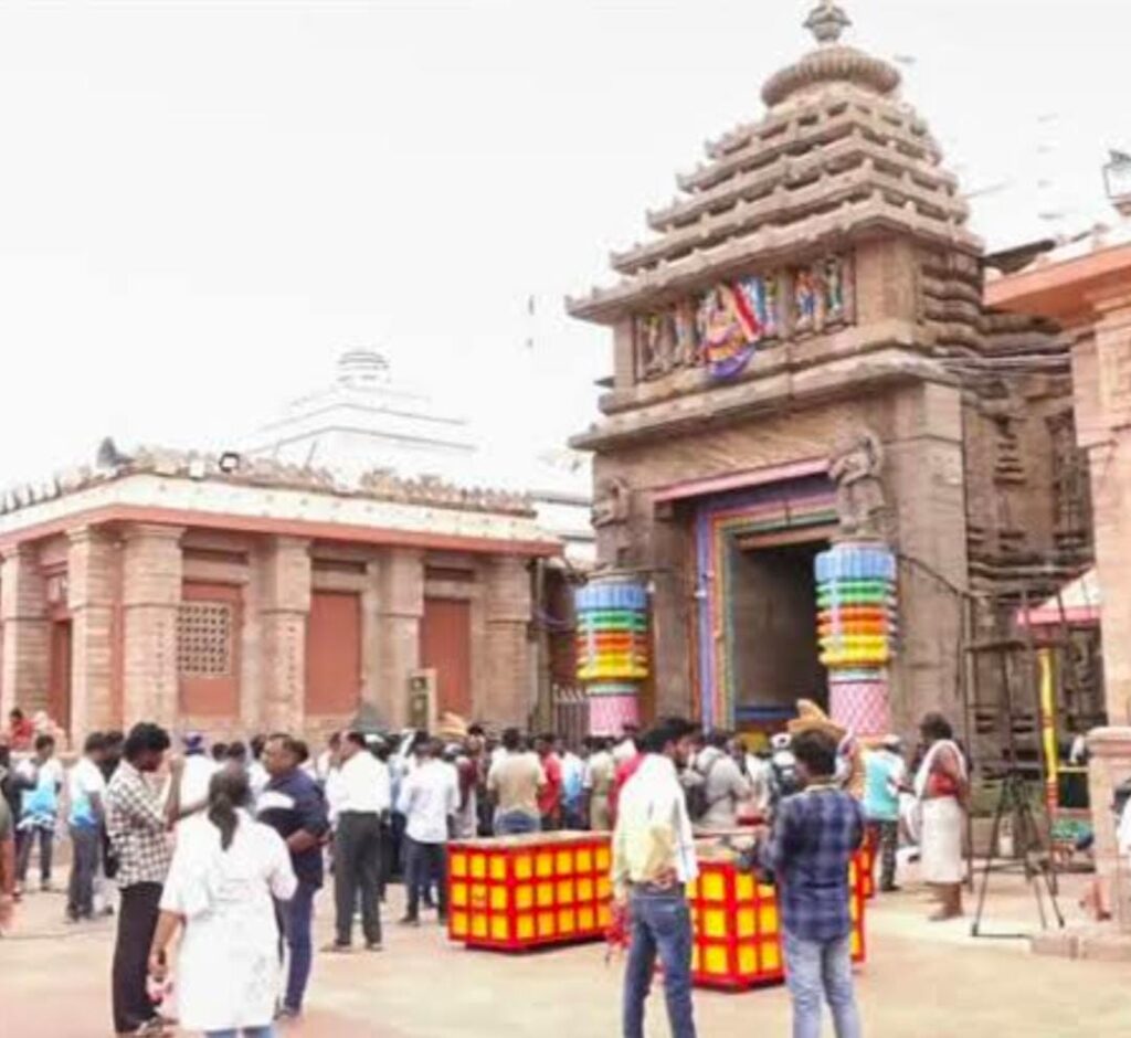 Puri Jagannath's Ratna Bhandagaram to be opened once again