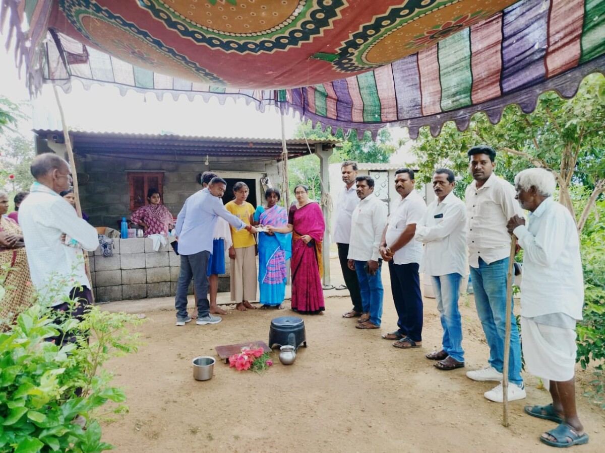 Immediate Assistance : మున్సిపల్ కార్మికుని కుటుంబానికి తక్షణ సాయం అందజేత