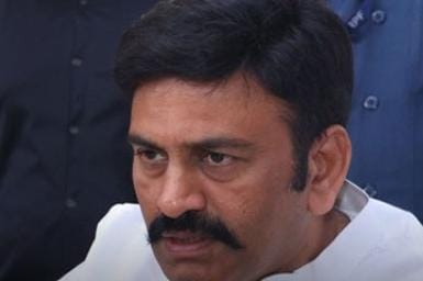 Raghurama’s Letter : పీవీ సునీల్‌కుమార్‌ను వెంట‌నే పోలీసులు అదుపులోకి తీసుకోవాలి.. చంద్ర‌బాబుకు ర‌ఘురామ లేఖ‌