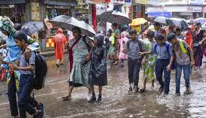 Heavy Rains : ఈ జిల్లాల్లో భారీ వర్షాలు