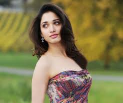 Tamannaah Bhatia :మహదేవ్ బెట్టింగ్ యాప్ కేసులో ఈడీ విచారణకు హాజరైన నటి తమన్నా భాటియా