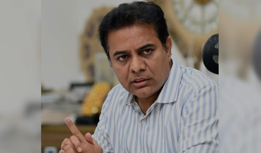 KTR : అరెస్ట్‌కు ప్రిపేర్ అయిపోయిన కేటీఆర్