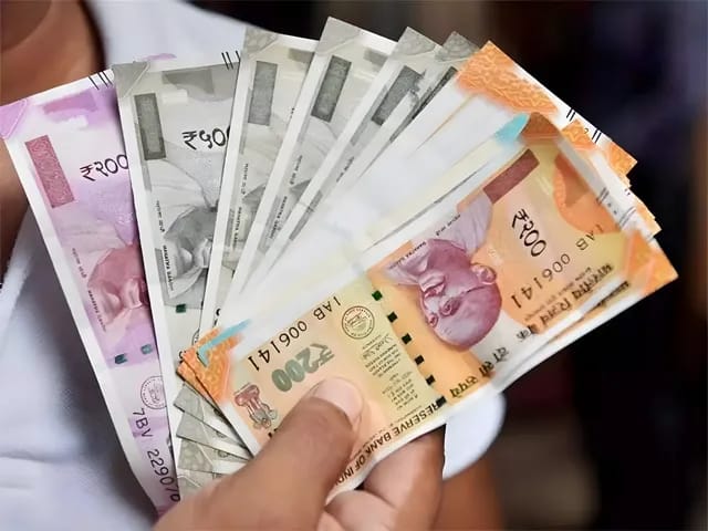 Fake Notes Scam : మందమర్రిలో నకిలీ నోట్ల కలకలం