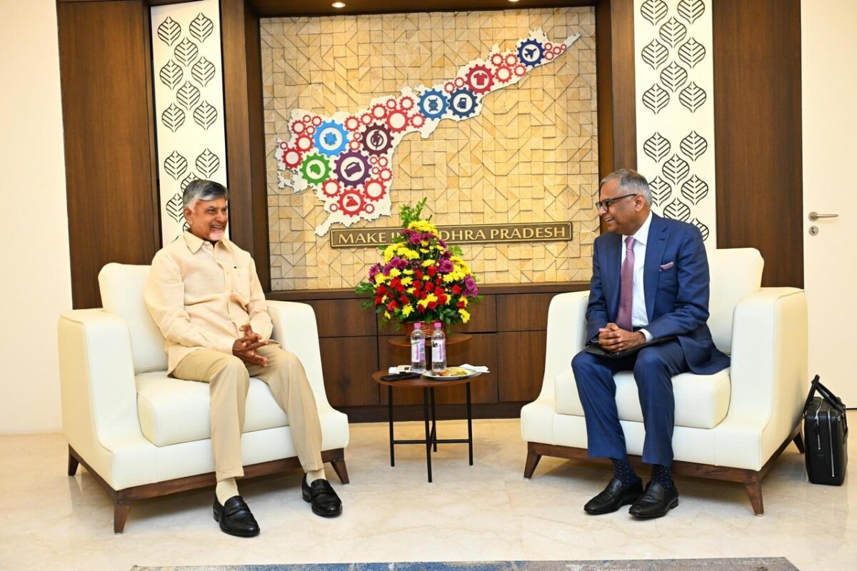 Chandrasekaran met CM Chandrababu : అమరావతిలో ముఖ్యమంత్రి చంద్రబాబుతో టాటా గ్రూప్‌ ఛైర్మన్‌ చంద్రశేఖరన్‌ భేటీ