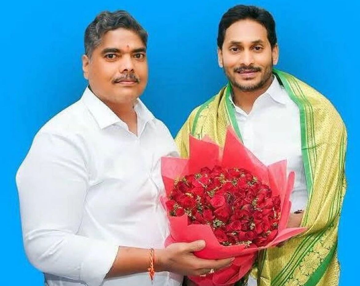 వైసీపీకి షాక్.. పార్టీకి గుడ్ బై మరో ఎమ్మెల్సీ