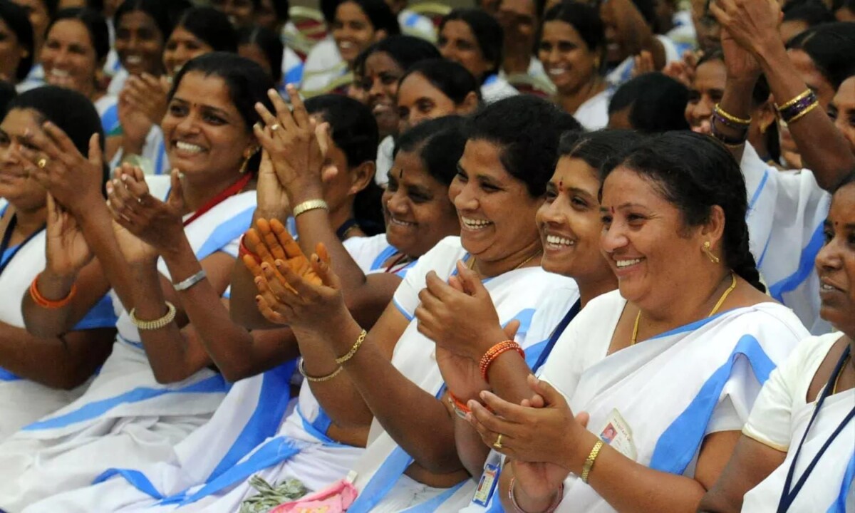 Asha Workers : ఎన్నికల్లో ఇచ్చిన హామీల అమలుకు నిర్ణయం